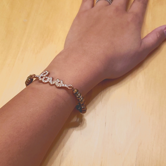 Beaded Jewlery - Picture 2 of 7